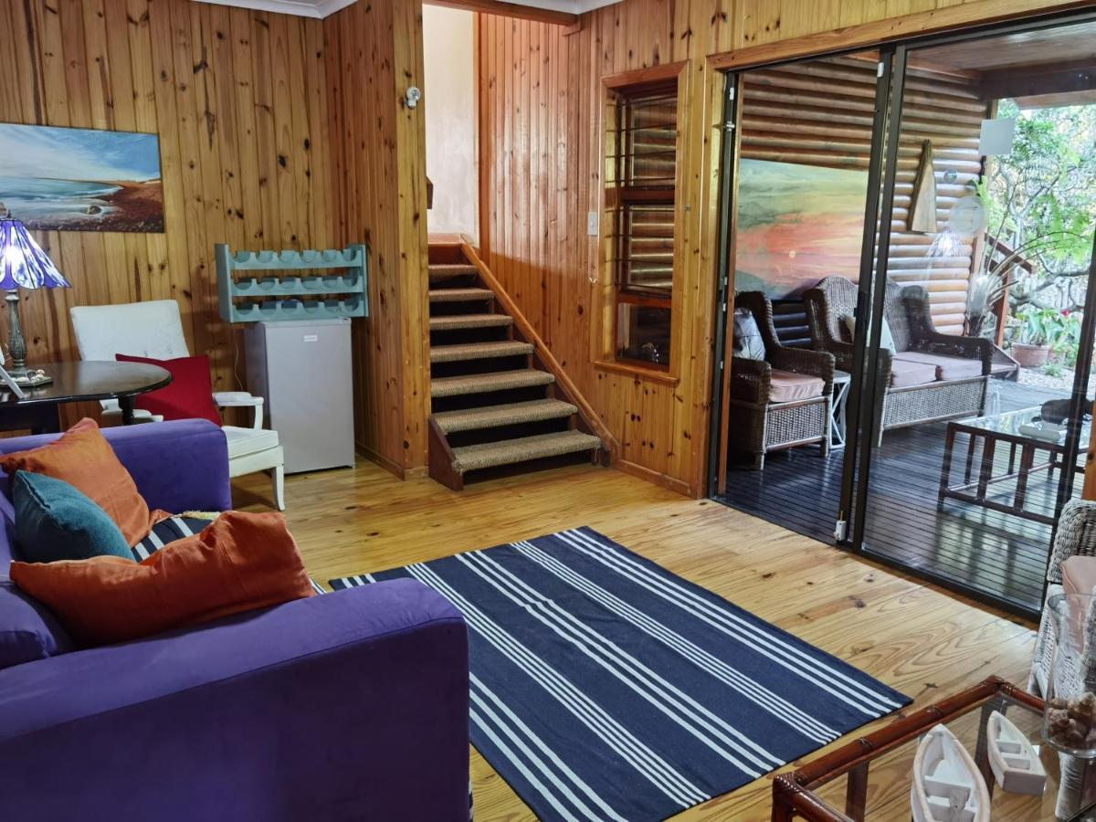 Aston Woods Bed And Breakfast Джефрис-Бей Экстерьер фото