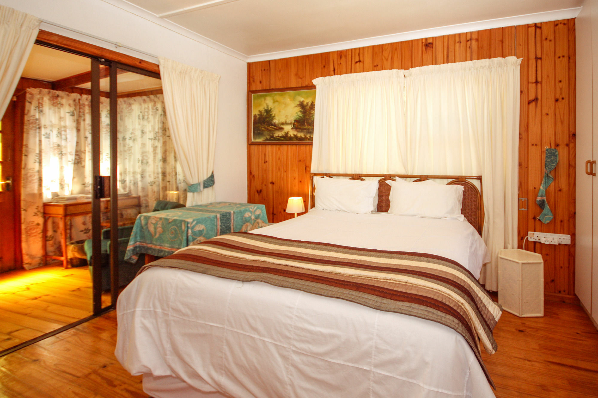 Aston Woods Bed And Breakfast Джефрис-Бей Экстерьер фото