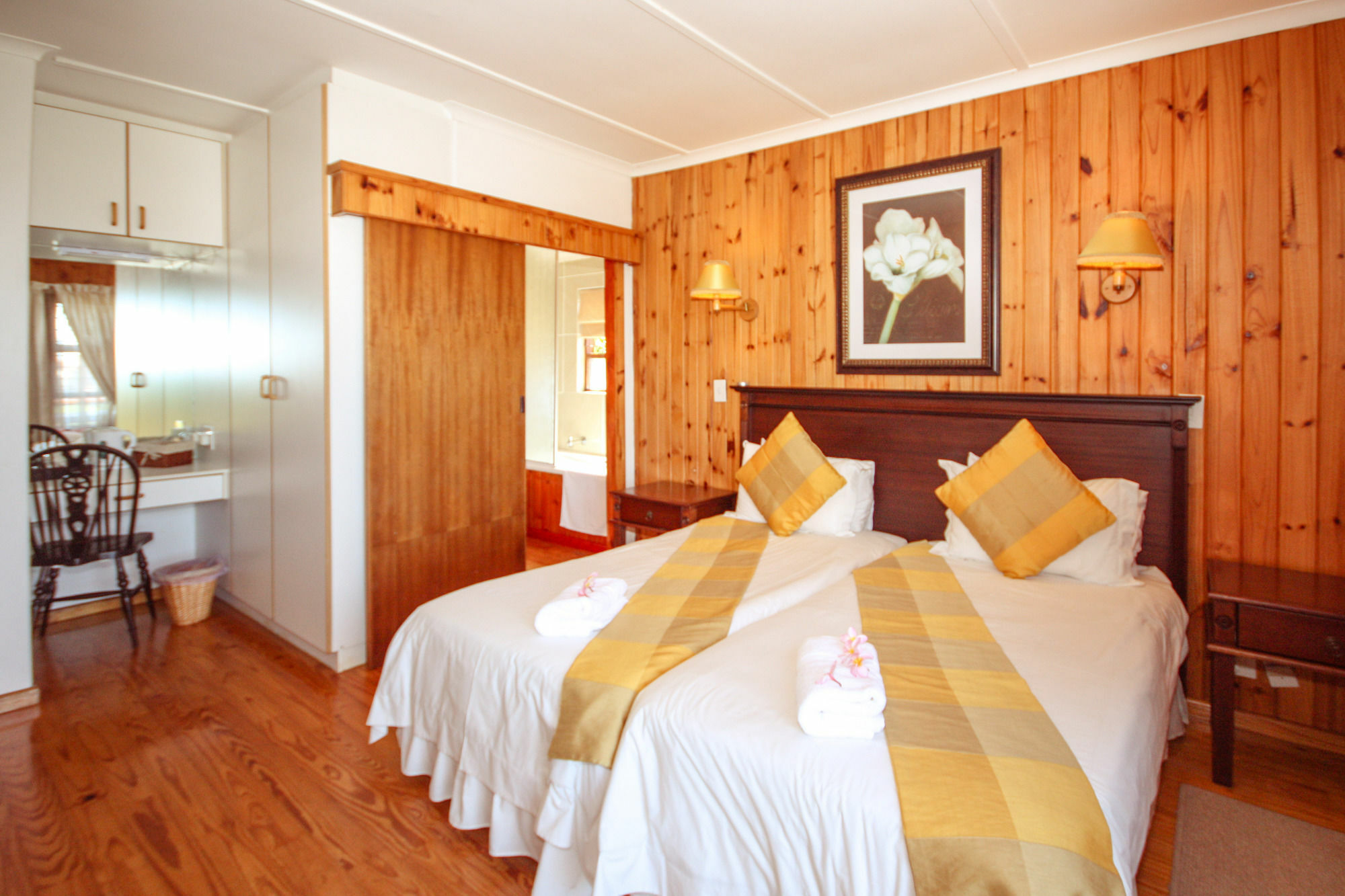 Aston Woods Bed And Breakfast Джефрис-Бей Экстерьер фото